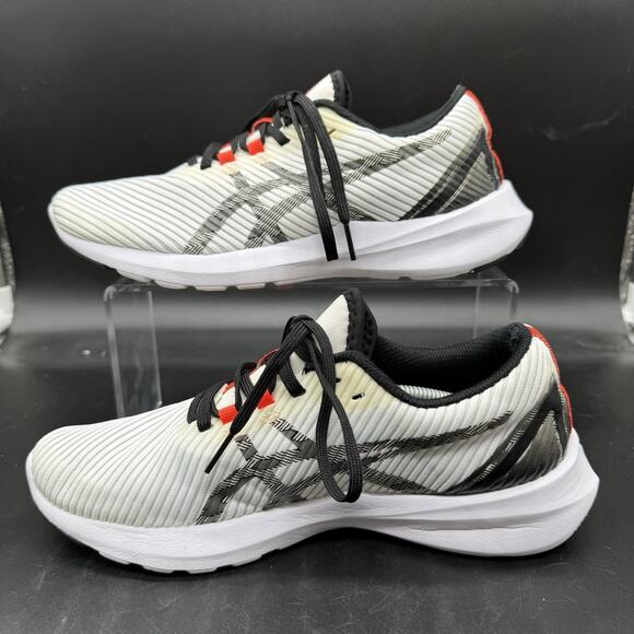 Asics Women’s Size 8 Versablast White & Black Athletic Running Shoes - Picture 2 of 7